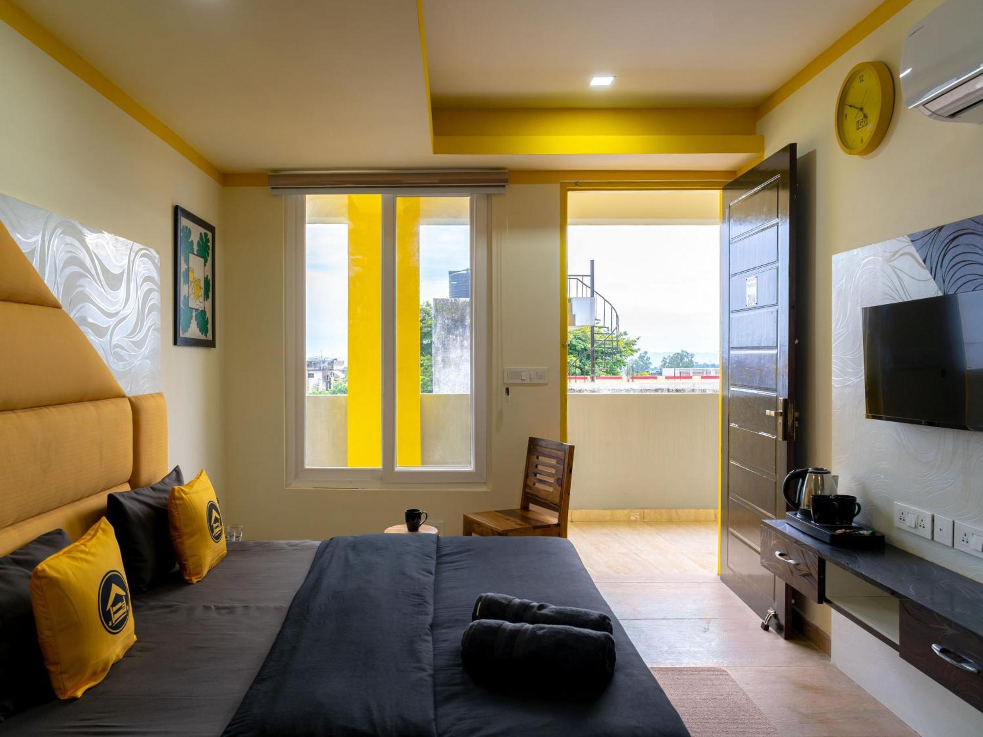 The Hosteller Dehradun Exterior photo