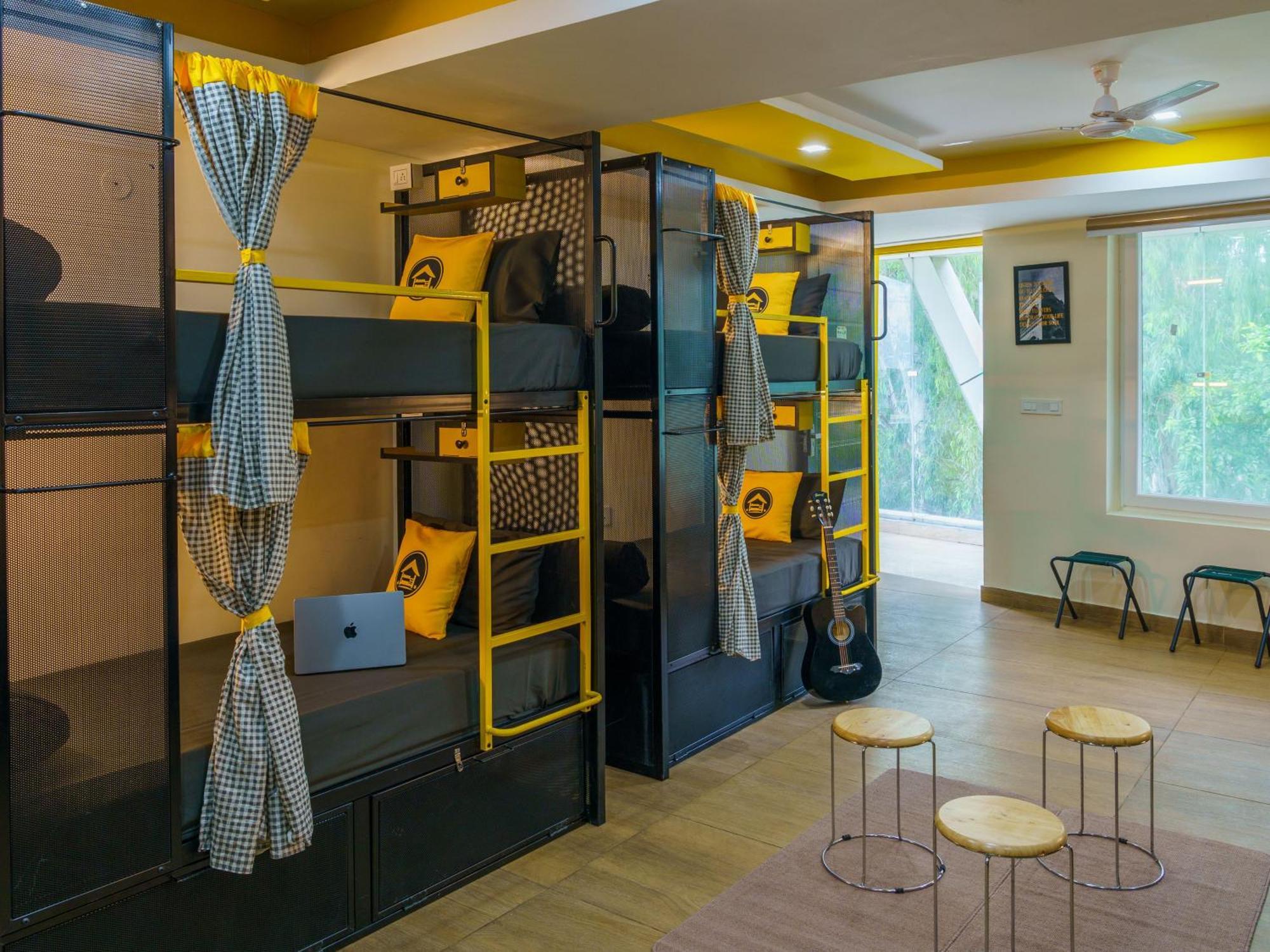 The Hosteller Dehradun Exterior photo